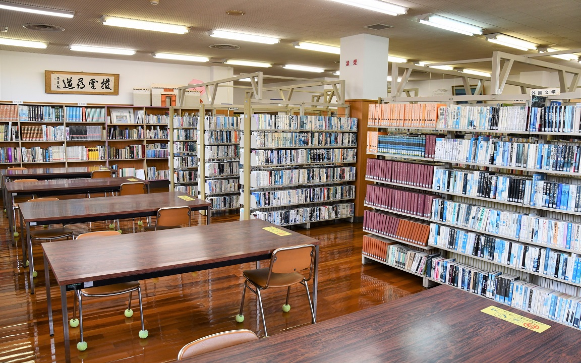 日南市立図書館画像